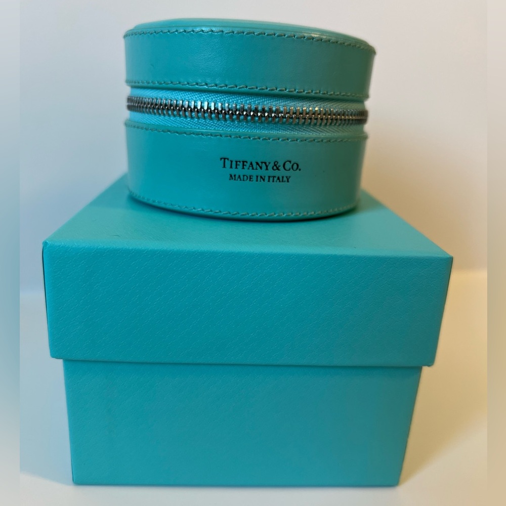 Tiffany & Co. Blue Leather Round Travel Jewelry Box | NWT